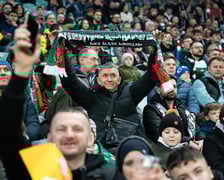 Kibice na meczu Śląska z Widzewem (2 marca 2024) na Tarczyński Arenie